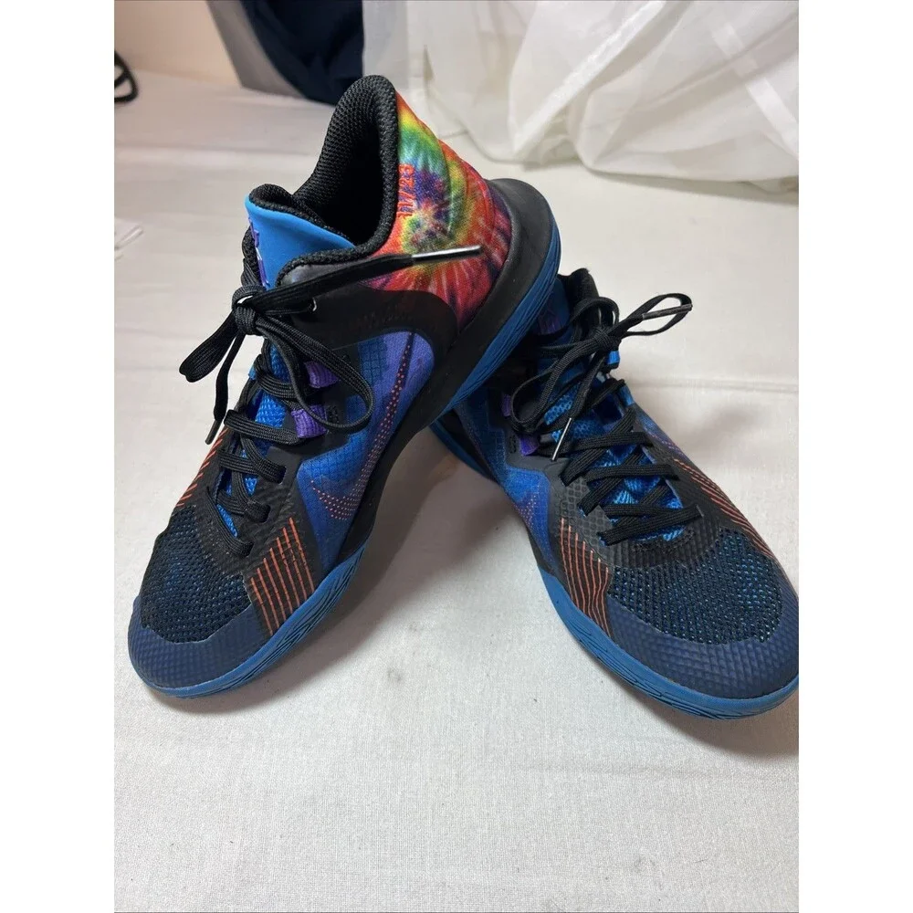 Nike Kyrie Flytrap‎ 5 GS Boys Youth Size 5.5Y Tie Dye Shoes Sneakers DD0340-410